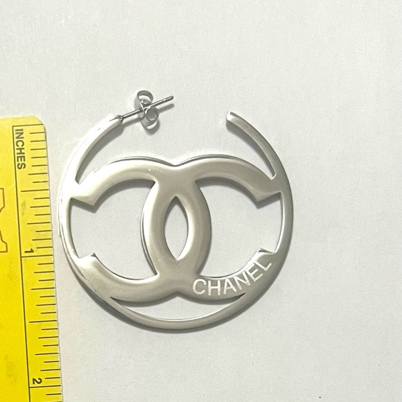 ❤️Choose a Style❤️Gold Logo Hoop Earrings 1.77in close 2inch - Picture 7 of 7